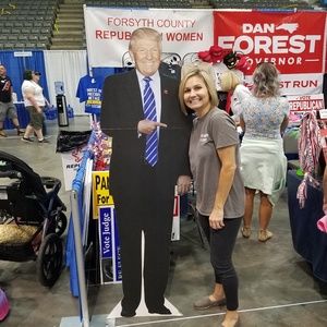 Meet your Posher, Mandy